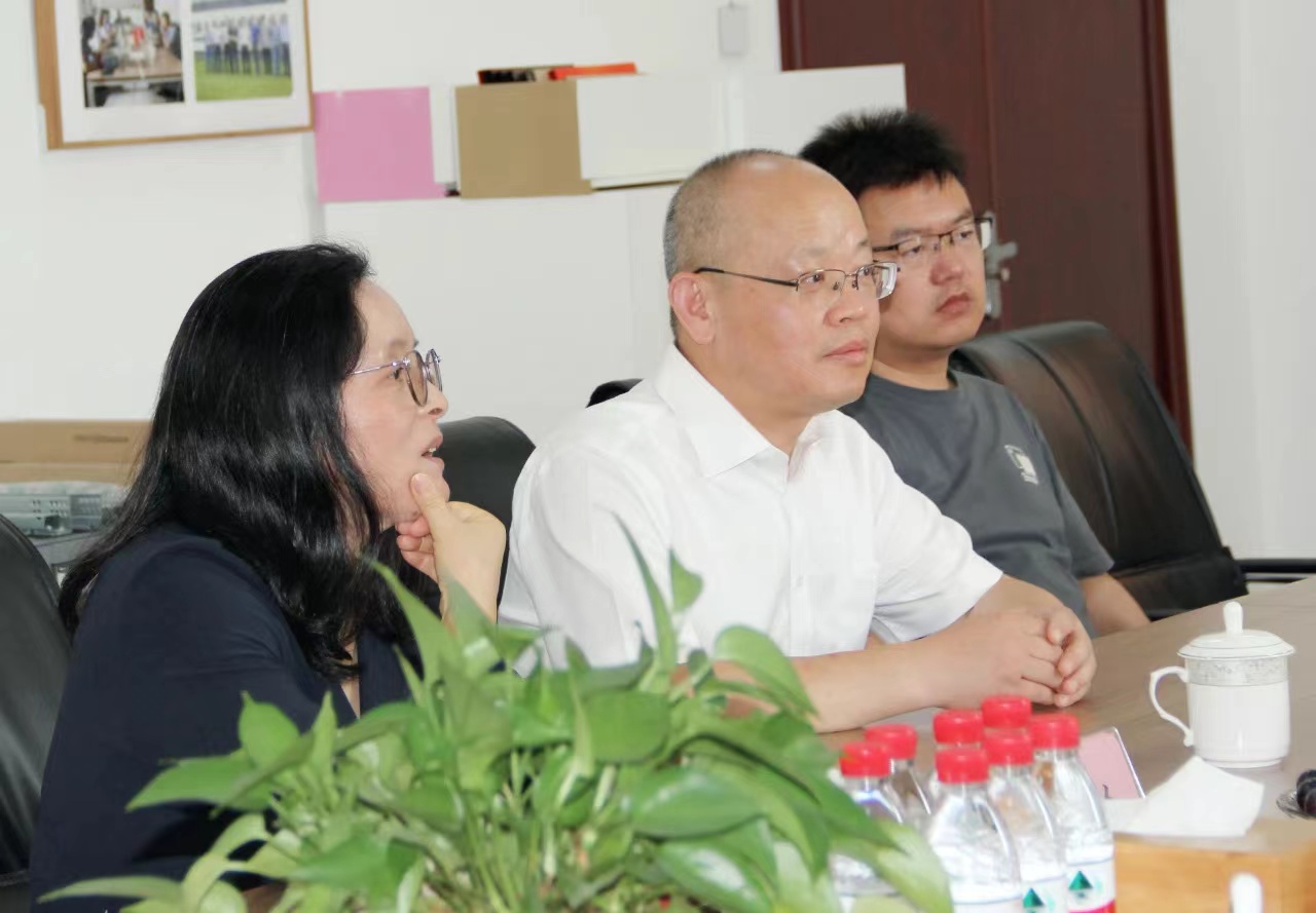 喜訊！南京林業(yè)大學(xué)樂(lè)卡智能五金研究院掛牌成立！