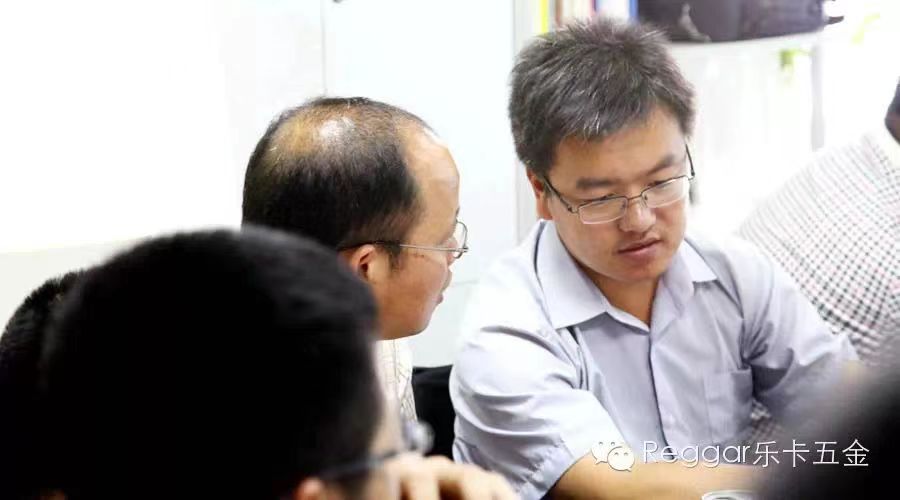 【Reggar樂卡五金】全面拓展知識(shí)領(lǐng)域，不斷完善知識(shí)結(jié)構(gòu) ——記2014關(guān)于金田豪邁木業(yè)機(jī)械設(shè)備知識(shí)的培訓(xùn)