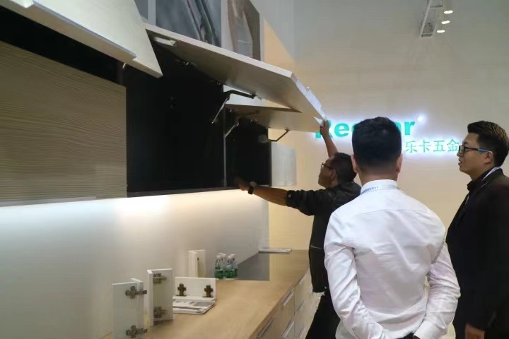 Reggar樂(lè)卡五金】現(xiàn)場(chǎng) | 樂(lè)卡五金華麗綻放居然之家智能云棲生活節(jié)